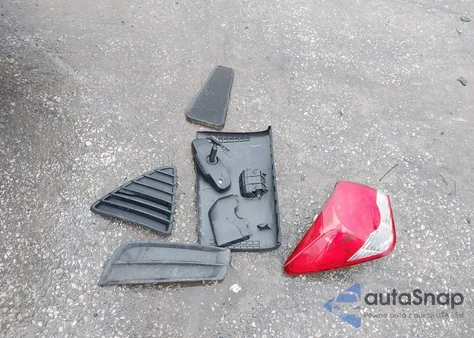 2013 Chevrolet Cruze 1Lt Auto из США, поврежденный, VIN 1G1PC5SBXD7283272